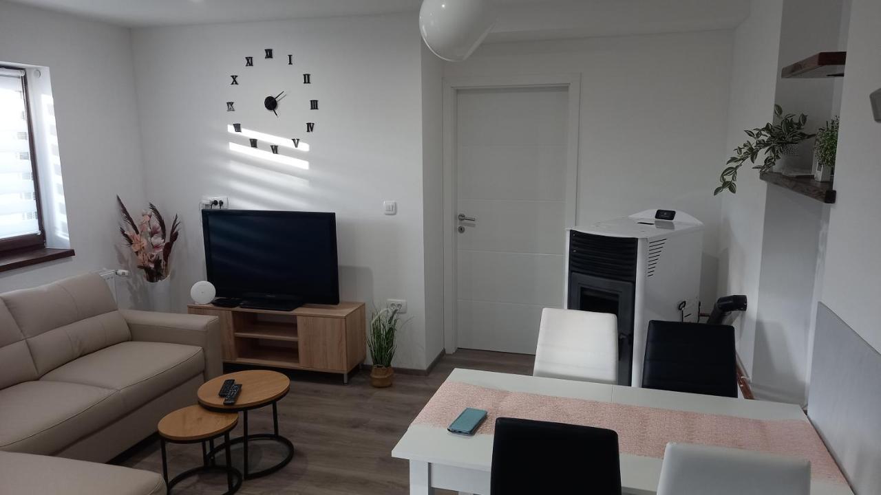 Ferienwohnung Gogo Delnice Exterior foto